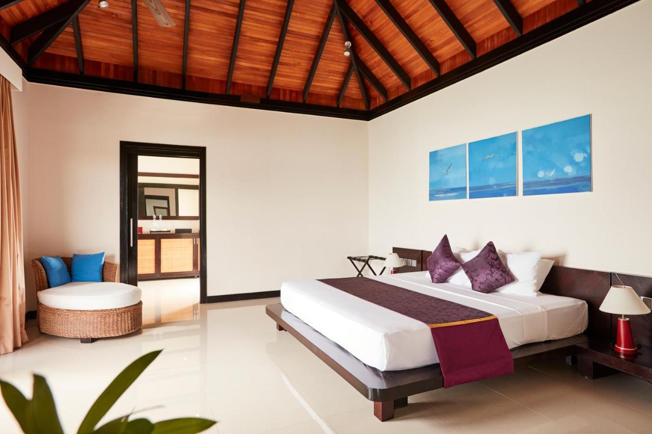 Sun Siyam Iru Fushi: Luxury Maldives Escape With Discounted Seaplane Transfer Resort 5*
