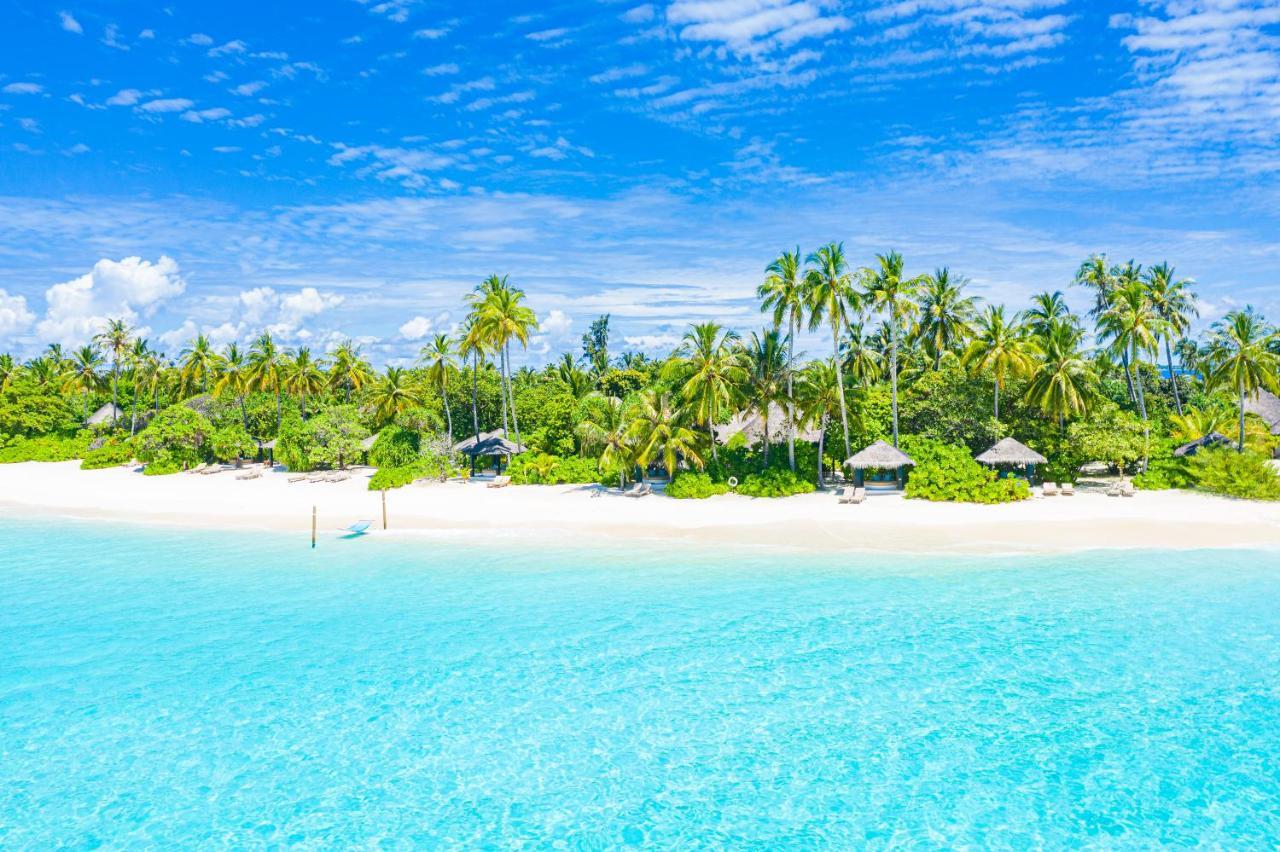 Sun Siyam Iru Fushi: Luxury Maldives Escape With Discounted Seaplane Transfer 5*